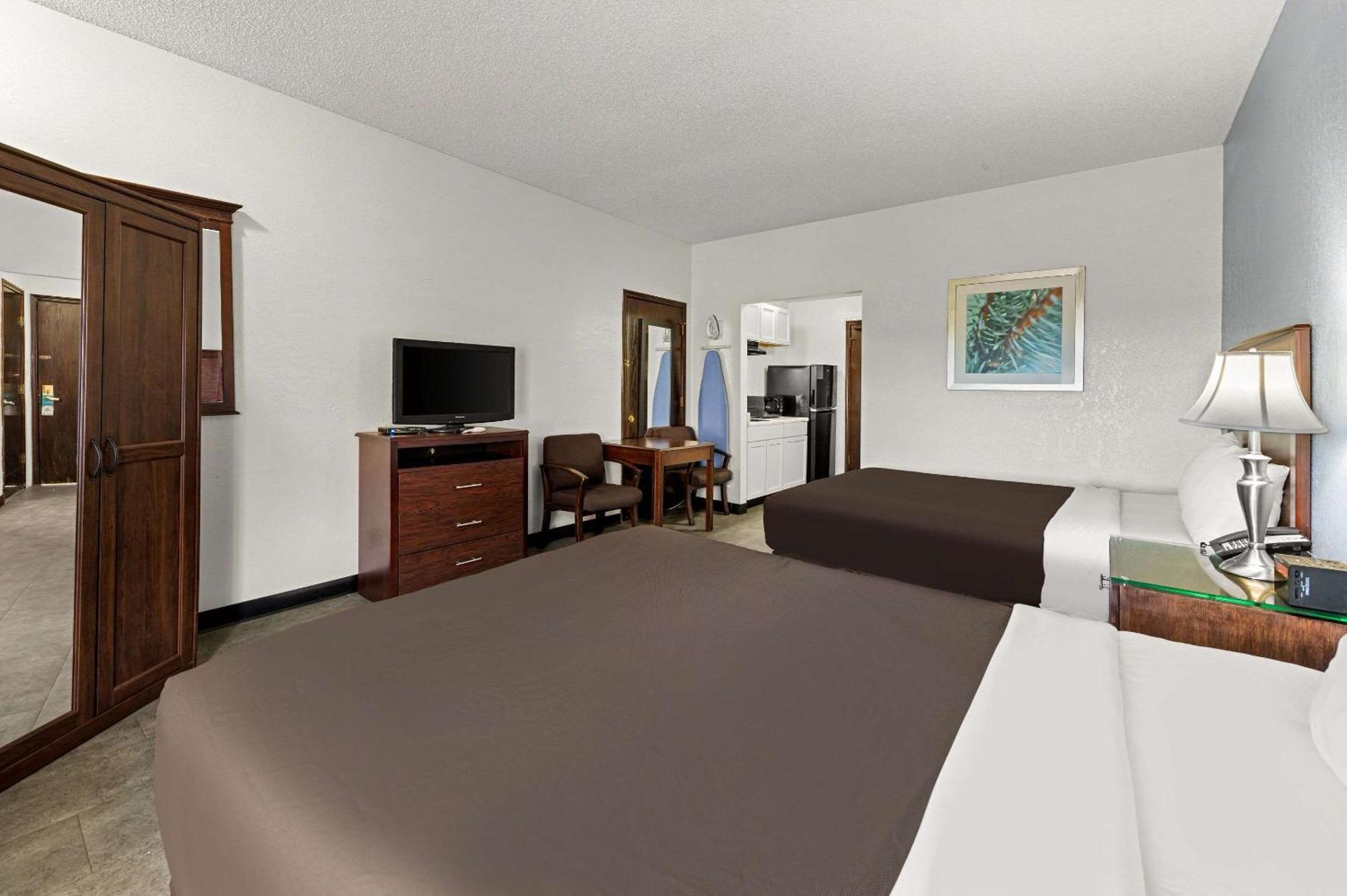 Suburban Studios Kansas City Airport North Platte City Exterior photo