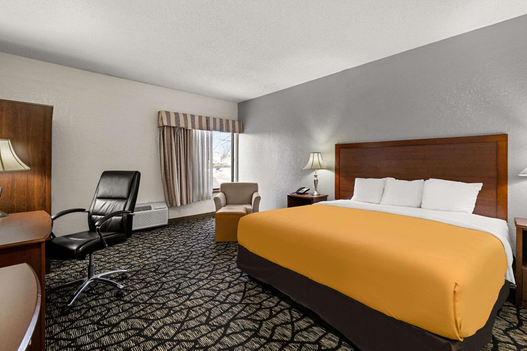 Suburban Studios Kansas City Airport North Platte City Exterior photo